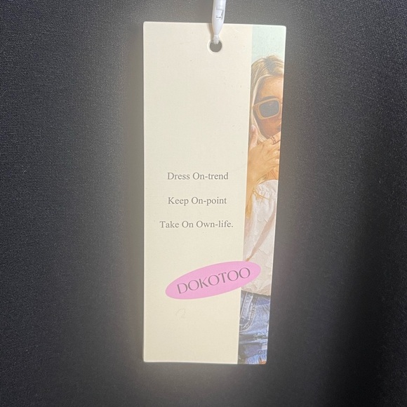 DOKOTOO Women's Plus Size 2XL Black Gold Studded Women's Top NWT - Picture 4 of 10